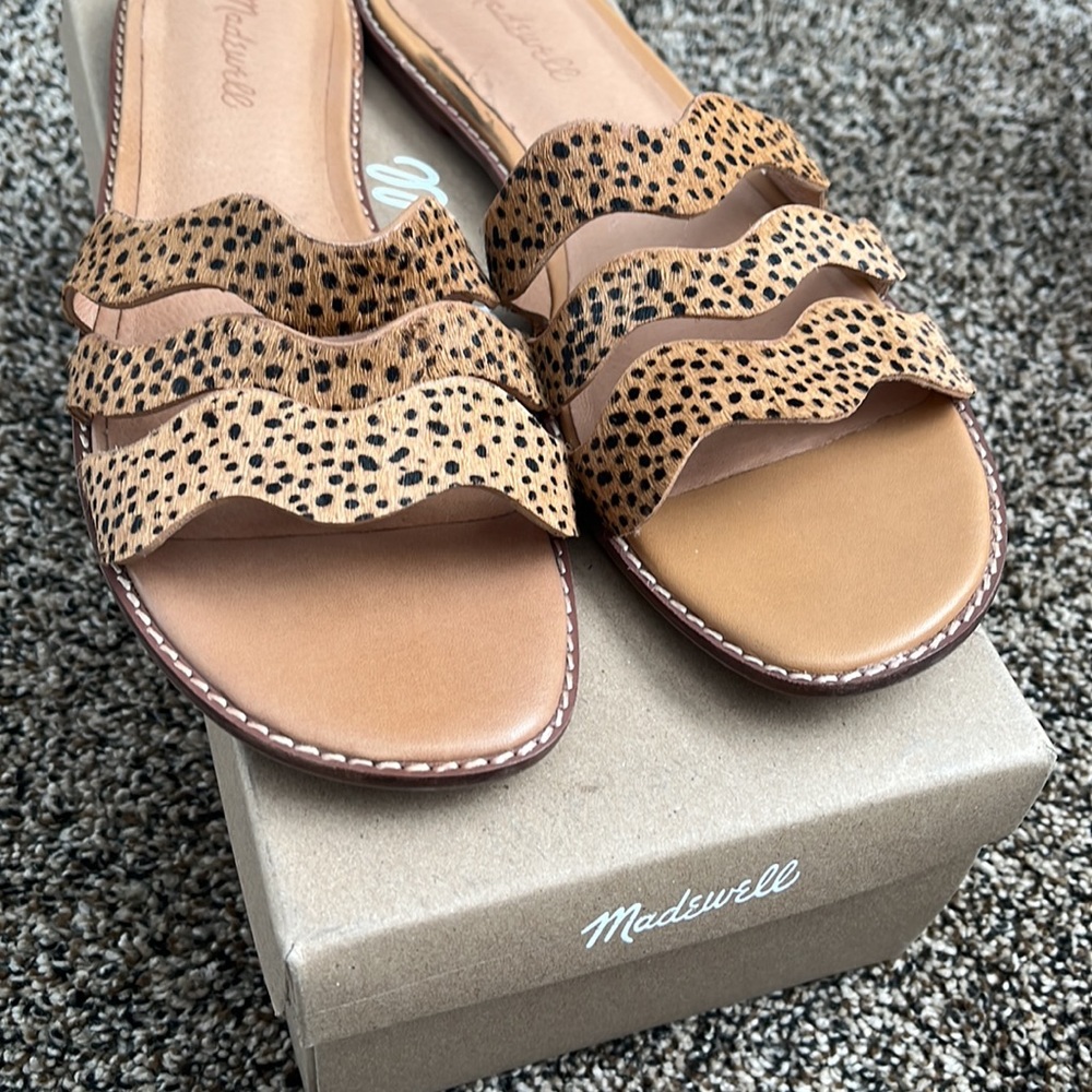 Madewell Leopard Calf Hair Sandals, like new - Picture 3 of 5